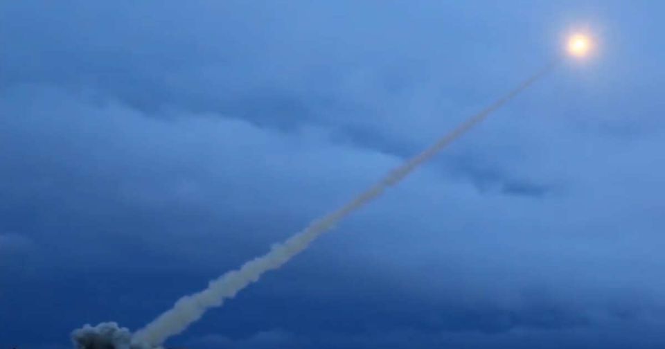 NYT назвало ракету &quot;Буревестник&quot; маленьким летающим Чернобылем