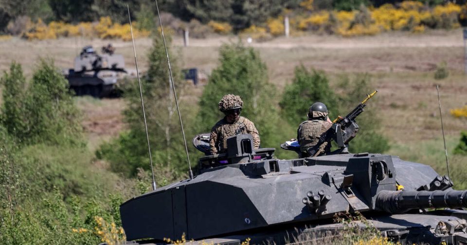 Bloomberg: Великобритания планирует разместить свои войска на Украине