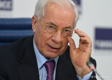 Азаров заявил об уничтожении большинства украинских националистов