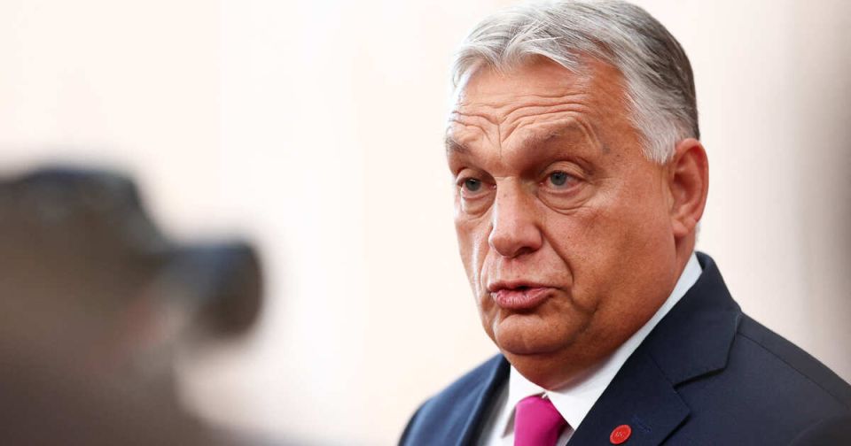 Орбан раскритиковал воинственную политику Туска в отношении Украины