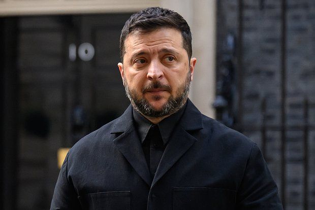 Прауд: На Западе больше не могут скрыть преследование Зеленским оппонентов