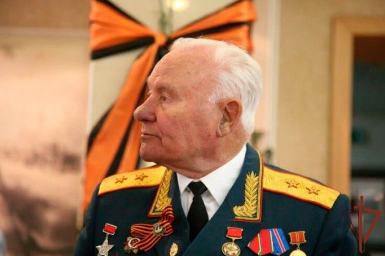 В Росгвардии почтили память генерал-лейтенанта Дмитрия Наливалкина