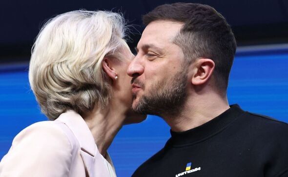 В Еврокомиссии считают, что переговоры о членстве Украины в ЕС начнутся до конца текущего года, а завершатся к концу 2028-го