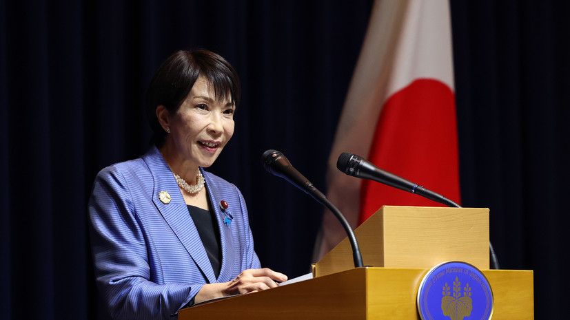 Премьер Японии Такаити провела телефонный разговор с Зеленским