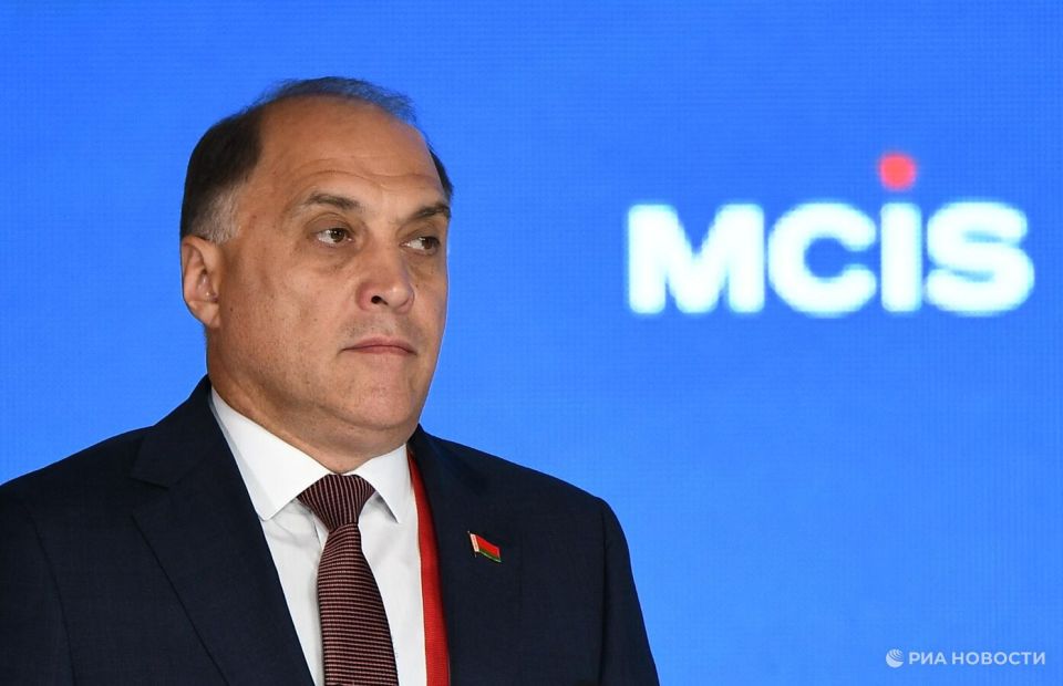 В Белоруссии видят угрозу СНГ в накопленном на Украине оружии