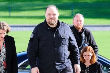 Стефанчук: Снятие флага Украины с парламента Чехии — сомнительное достижение