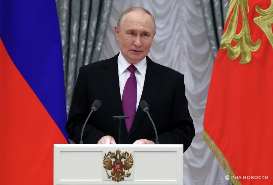 "Это безумие". На Западе высказались о переговорах с Путиным