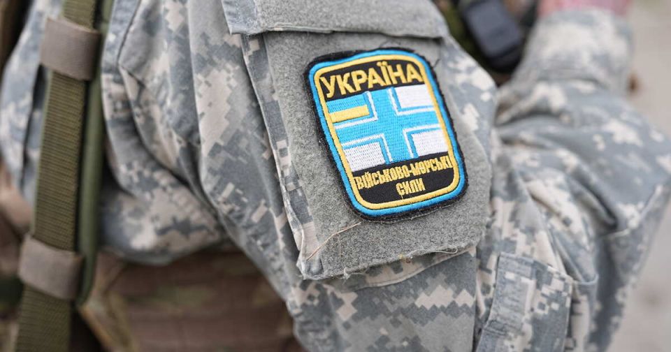 На Украине семьи погибших боевиков ВСУ пригласили на спектакль "Веселая вдова"