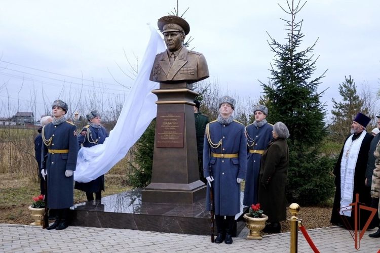 В Росгвардии увековечили память легендарного командующего генерал-полковника Юрия Шаталина