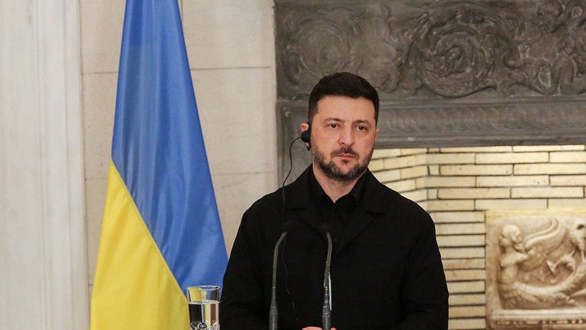 Пушков: западные СМИ признали, что история Зеленского завершается