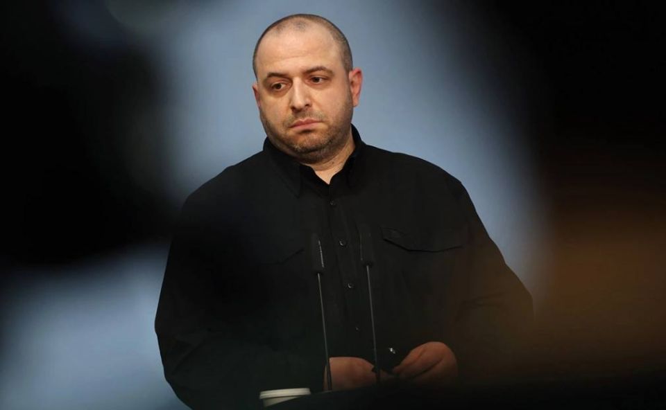 Сообщения о том, что секретарь Совета национальной безопасности и обороны (СНБО) Украины Рустем Умеров отказался возвращаться в страну из-за рубежа являются ложными