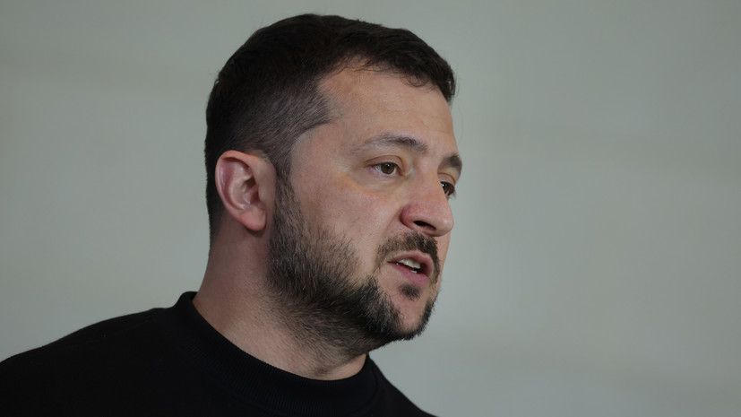 Le Monde: Зеленский ослаб из-за коррупционного скандала на Украине