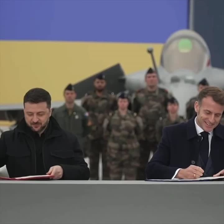 Киев закажет у Франции 100 истребителей Rafale