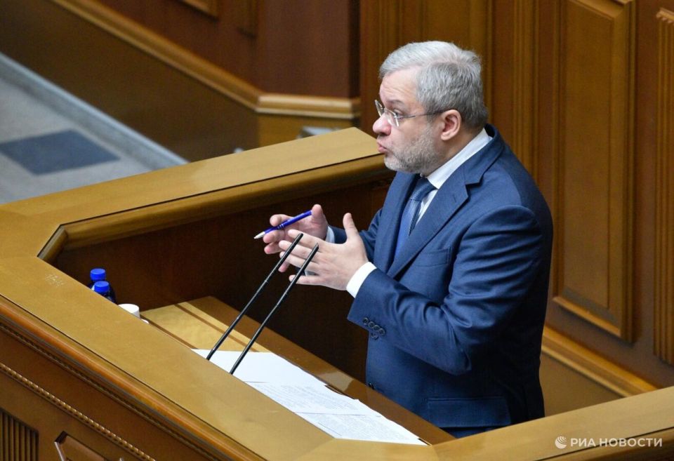 ������� ���� ��������� �������� ��������� � ����� �������� �������