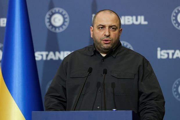 Дмитрук: Умеров думает, возвращаться ли на Украину после скандала с Зеленским