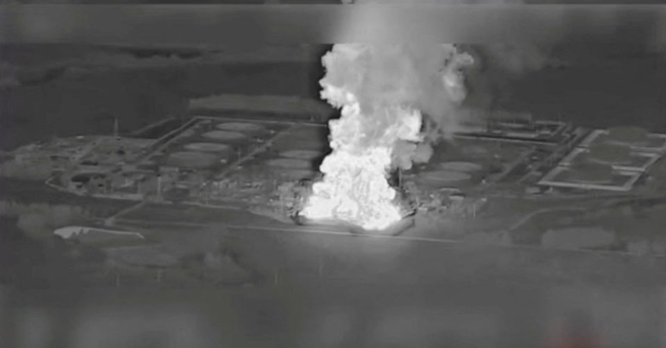 Роман Сапоньков: Пришло в личку от друга. По поводу атак на нефтезаводы: