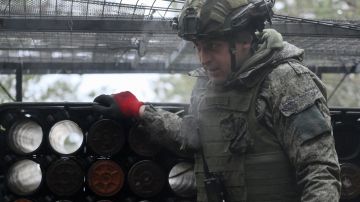 "Группировка ВСУ шлифуется бомбометанием": Владимир Ераносян о продвижении на фронте