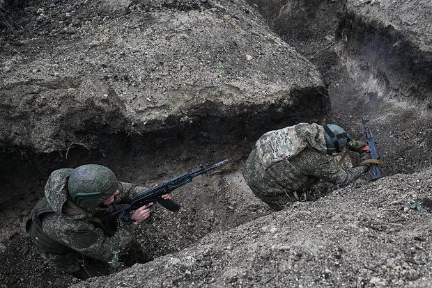 ТАСС: Тяжелый БПЛА ВСУ трижды атаковал бойца ВС России