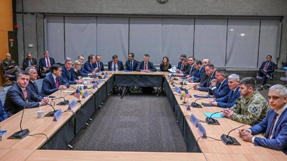 Новый раунд переговоров начался в Швейцарии с участием США, Украины и ЕС. Другие новости