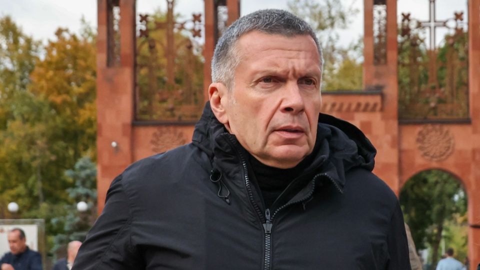 Соловьёва хотели отравить пиццей или намазать яд на руль машины. Прослушка помогла сорвать украинское покушение