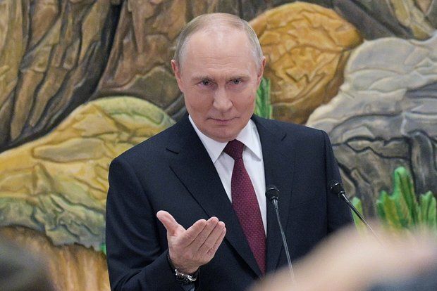 Путин: На Западе два противоположных подхода к разрешению конфликта на Украине