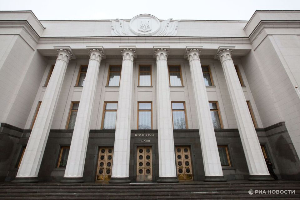 Опальные депутаты Рады создают новое объединение для "перезагрузки власти"