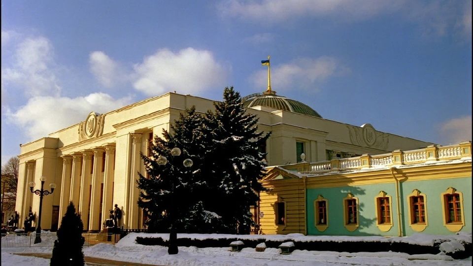 Партия Порошенко* требует исключить Ермака и Умерова из переговоров