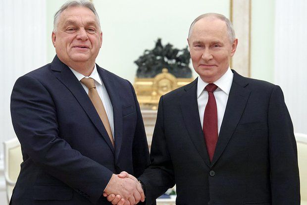 Путин поблагодарил Орбана за готовность принять переговоры РФ и США по Украине