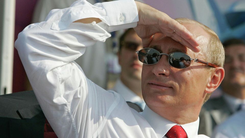 На переговорах нужен легитимный. Президент Путин запустил в Украине избирательный процесс