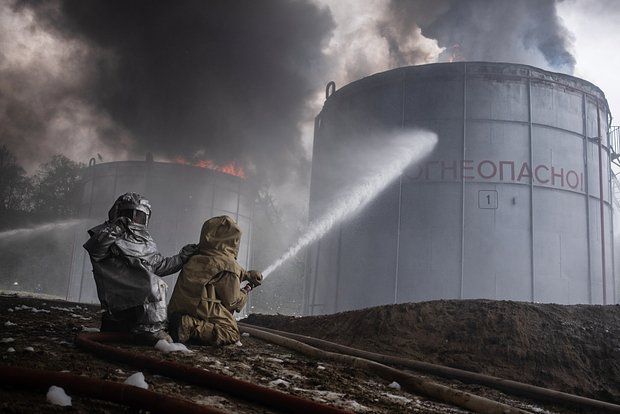 Загоревшийся после атаки БПЛА Афипский НПЗ в Краснодарском крае потушили