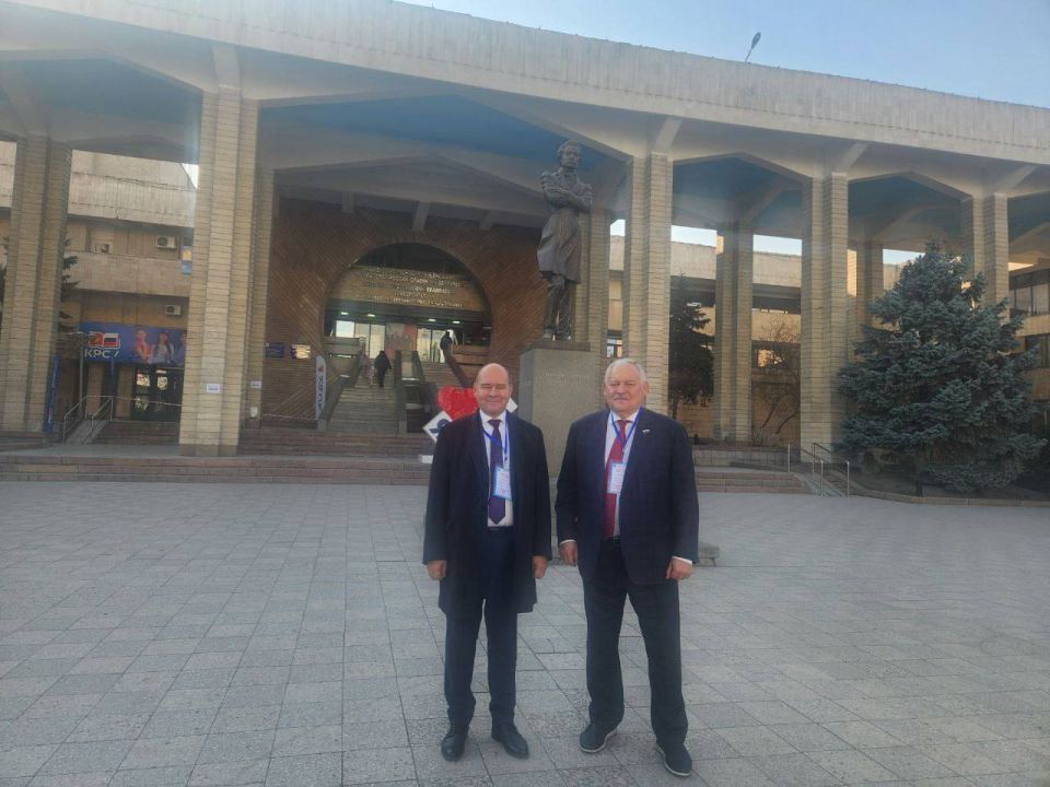 Константин Затулин: Сегодня, 30 ноября, выборы парламента Республики Киргизия и выборы депутатов Верховного Совета и местного самоуправления Приднестровской Молдавской Республики