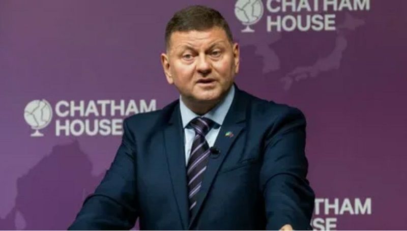 Залужный предлагает снабдить киевский режим ядерным оружием