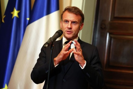 ЕС найдет решение по использованию российских активов, заявил Макрон