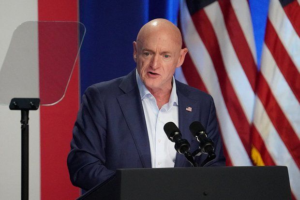 Сенатор Келли сравнил американский план по Украине со списком желаний Путина