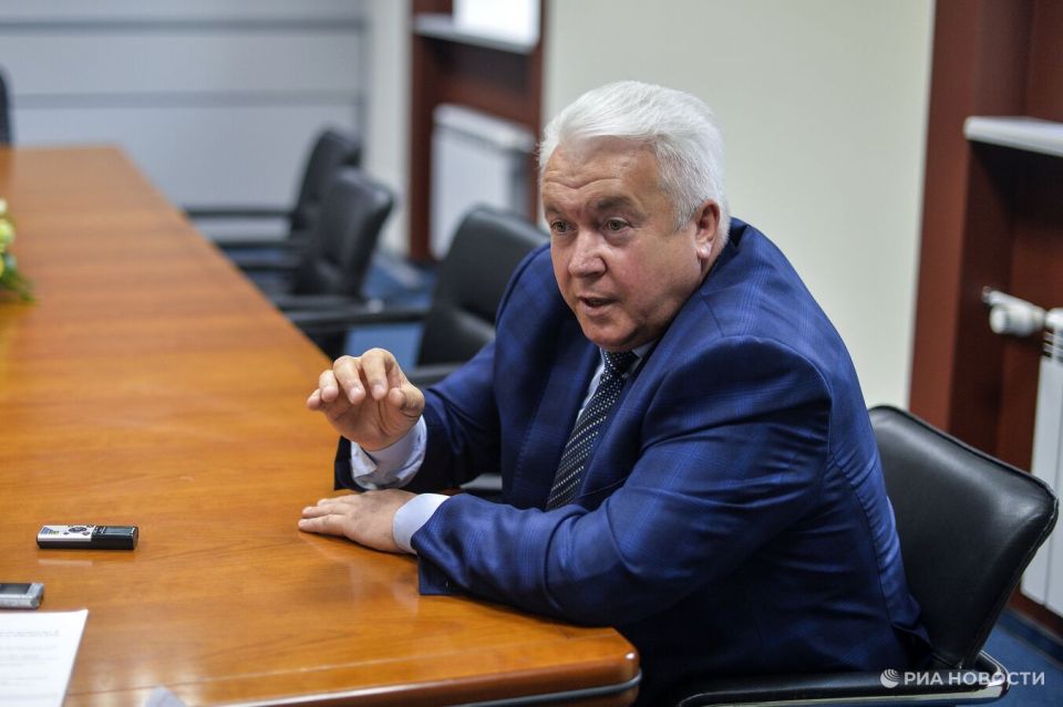 ���-������� ���� ������ ���������� ��� � ������� �� �������