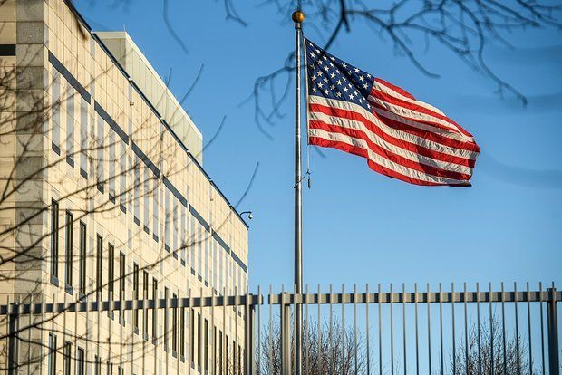 Politico: США выступают против использования активов России для кредита Украине