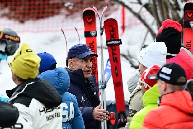 FIS упомянула отсутствие поддержки СВО среди критериев допуска россиян