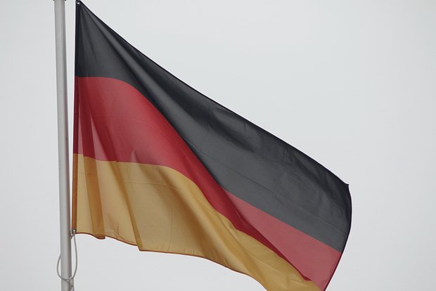 NI: Экономика ФРГ оказалась выпотрошена и ослаблена из-за санкций против РФ