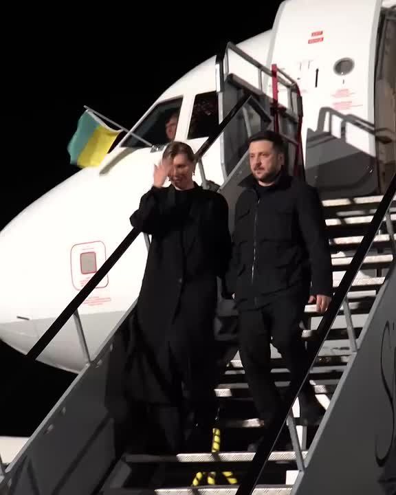 Зеленский после Франции прибыл с официальным визитом в Ирландию
