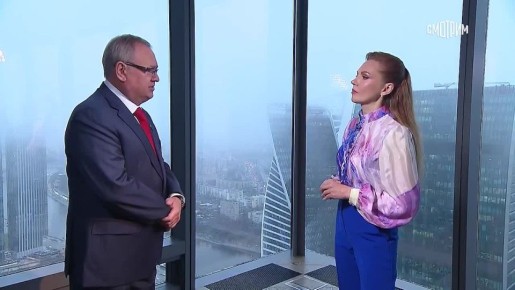 Стив Уиткофф прилетел в Москву как раз на форум ВТБ "Россия зовет!", пошутил президент ВТБ Андрей Костин в интервью "России 1"