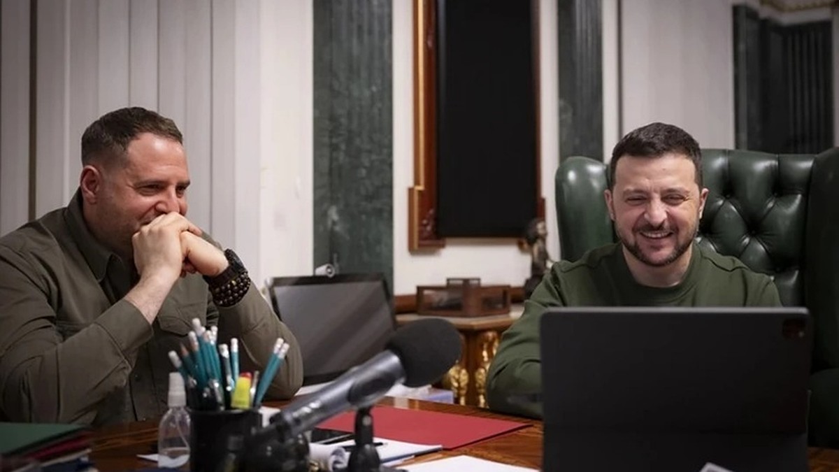 Политолог Жарихин: судьба Ермака предрешена, но в тюрьме он не окажется