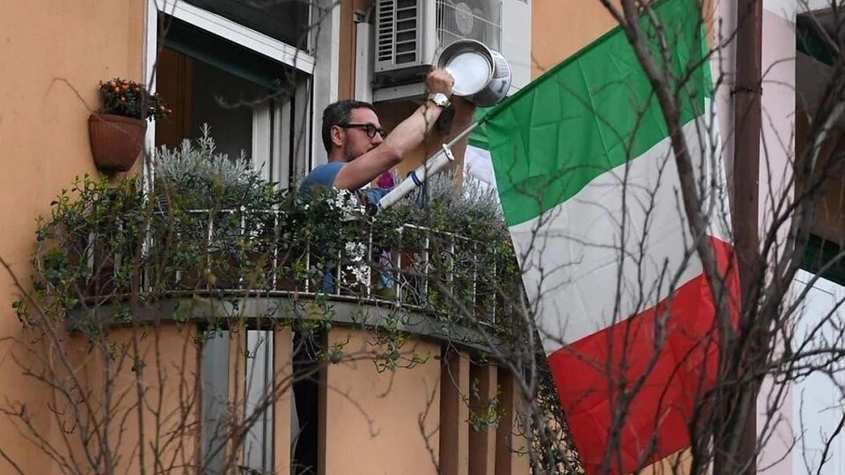 Поставка оружия Украине под вопросом: Италия отложила указ