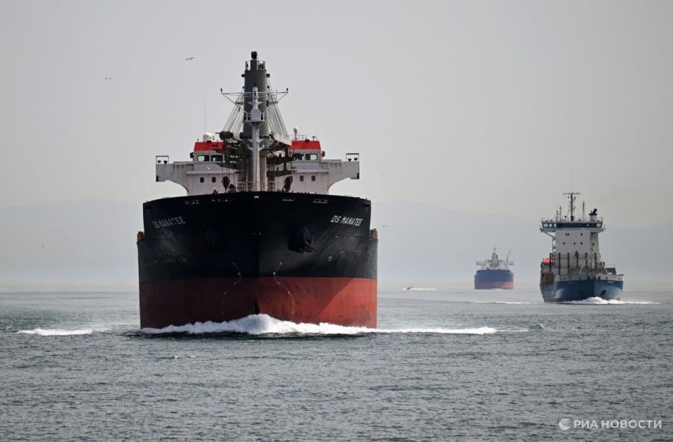 Не выйти на самих себя: организовать атаку на российский танкер в Черном море мог Запад