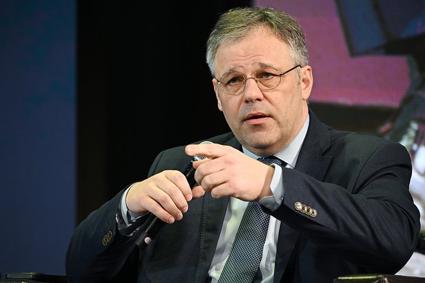 Мирошник: Киев пытается поставить русский язык вне закона