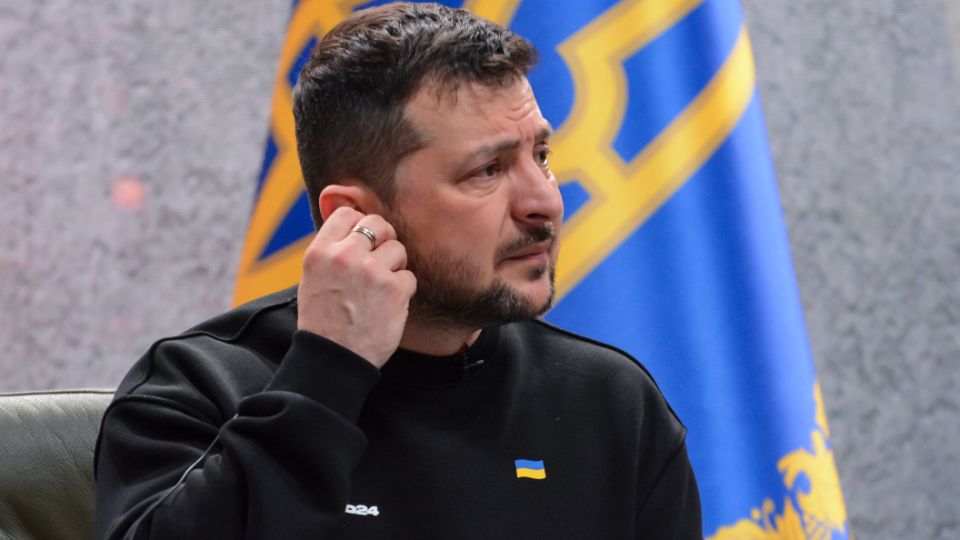 Безнадёжно: Киев получает удар за ударом. А Зеленского "хоронит" советник Кучмы