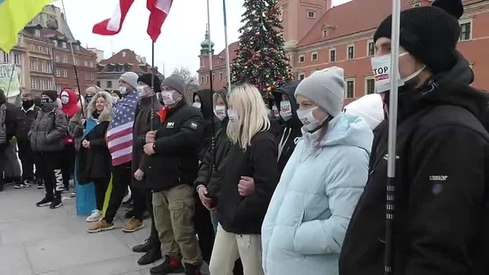 В Варшаве провели митинг-протест, направленный против проявлений коррупции в украинских властных структурах
