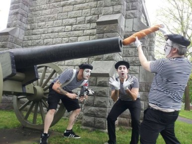 Эдуард Басурин: Либо мир, либо нет.. ЧАСТЬ 1 Министр иностранных дел Венгрии Петер Сийярто рассказал о подготовке Европы к войне с Россией. Об этом он сказал на мероприятии в венгерском Жамбеке