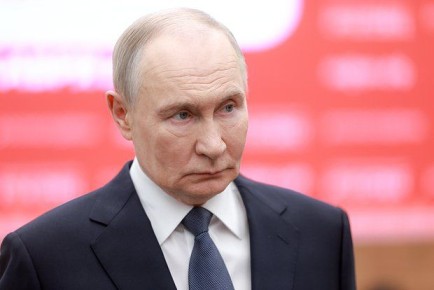 Путин: Россия намерена защитить свои интересы и своих людей на Украине