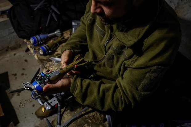 Командир ВСУ Манько: Операторы БПЛА ВСУ экономят дроны в плохую погоду