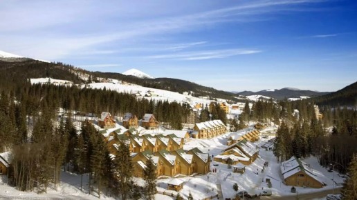 Пока одни гибнут в окопах, другие осваивают миллионы: На Украине затеяли дорогую игру